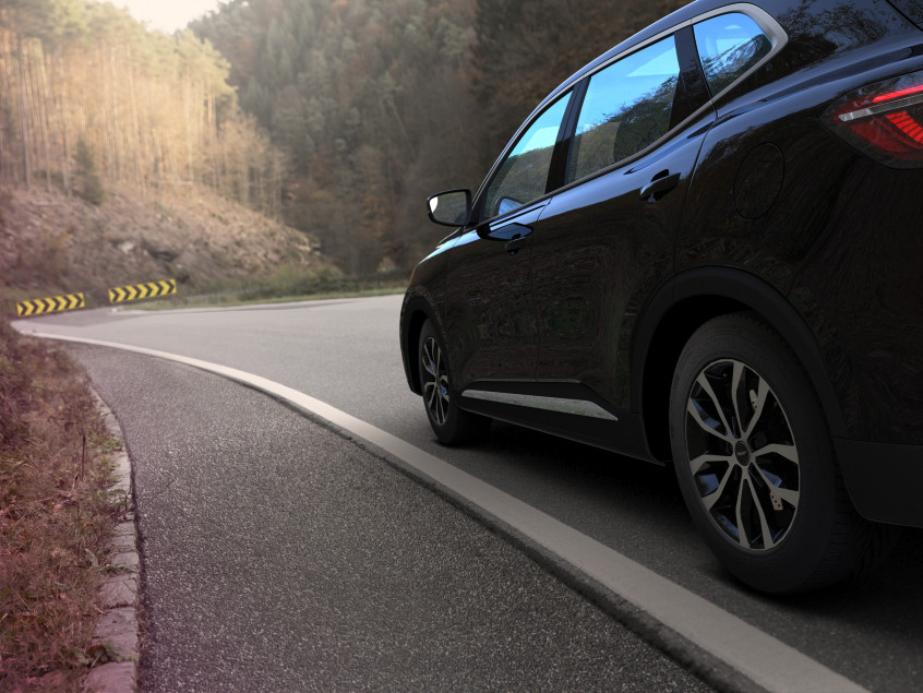 UTECA (U)|Schwarz Poliert 17