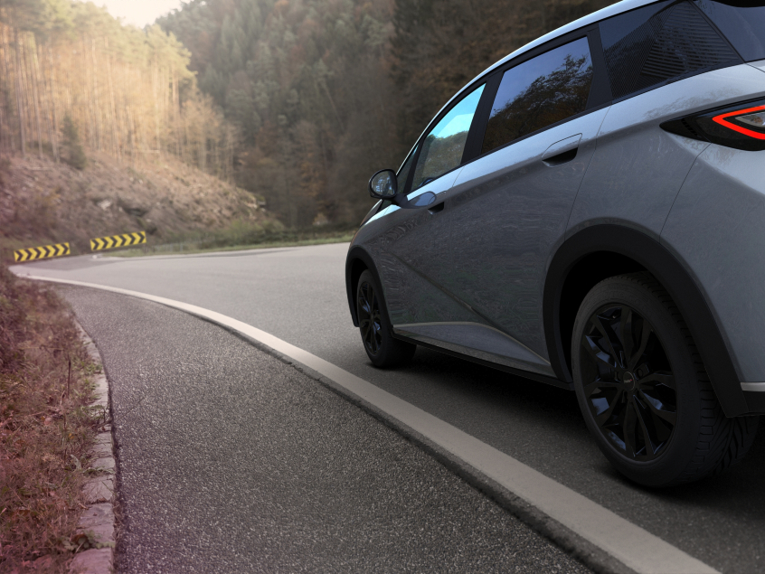 UTECA (U)|Schwarz 17