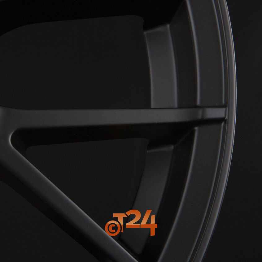 CA19 HUGO|Black Matt 19