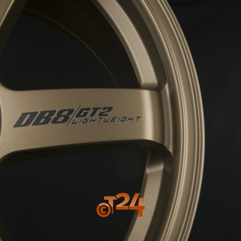 DB8GT2|Bronce Matt 19