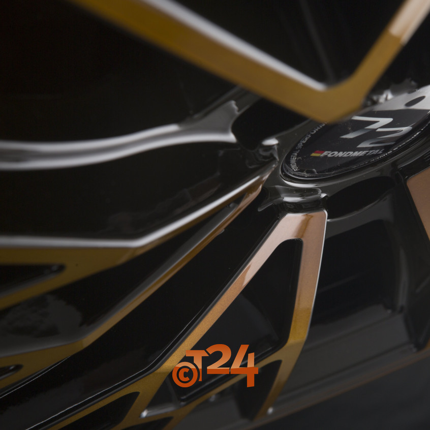 1972|Glossy Black Bronze Machined 21