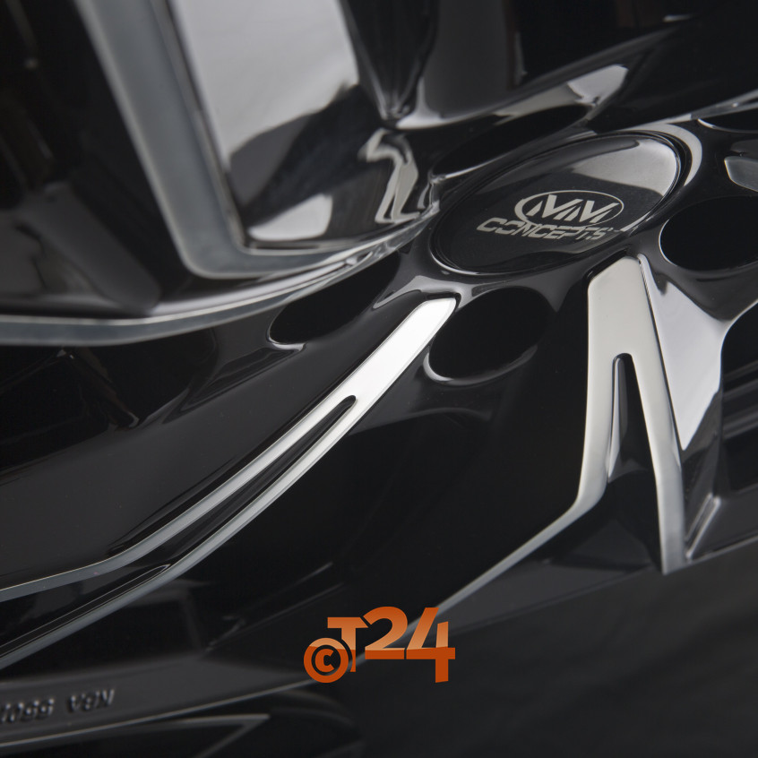 MM07|Glossy Black Machined 20