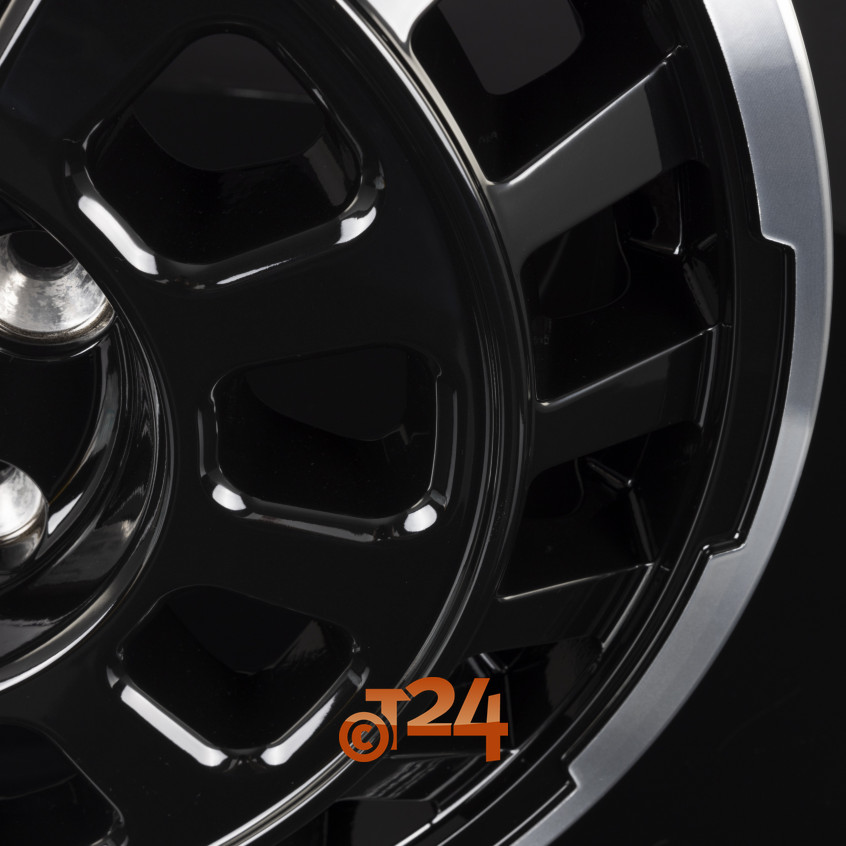 CW7|Black Rim Polished Glossy 18