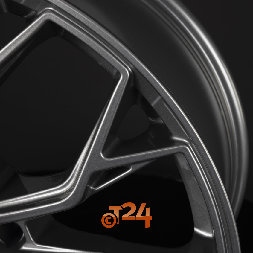 DM18|Anthracite 18