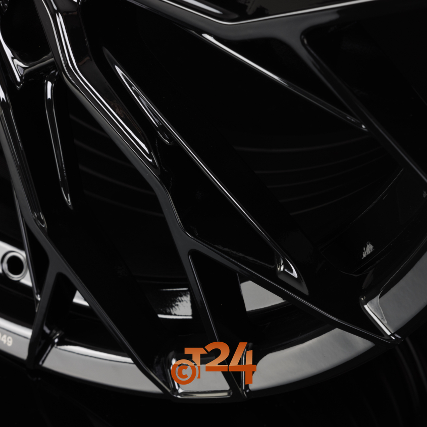 TN31|Black Painted 19