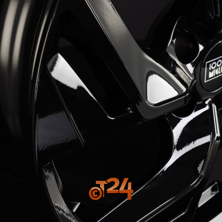 MM1031|Gloss Black 18