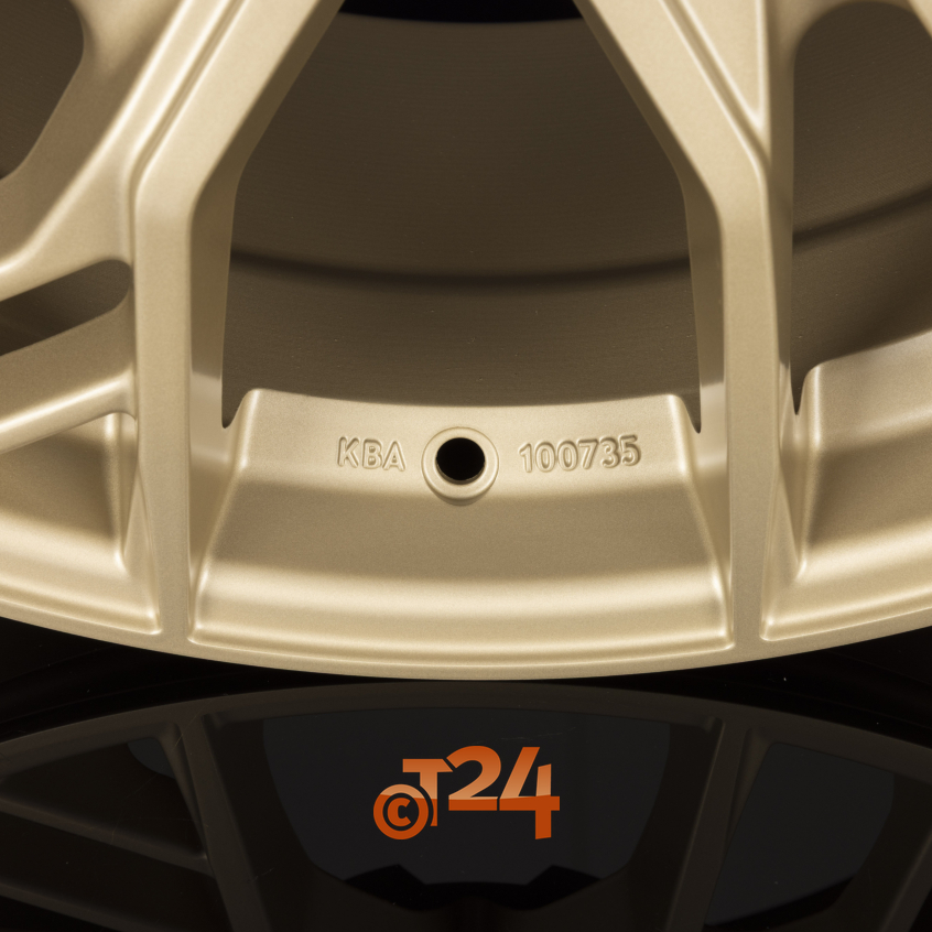 V7|Light Champagner 19
