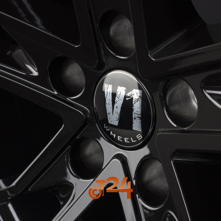 V7|Glossy Black 19