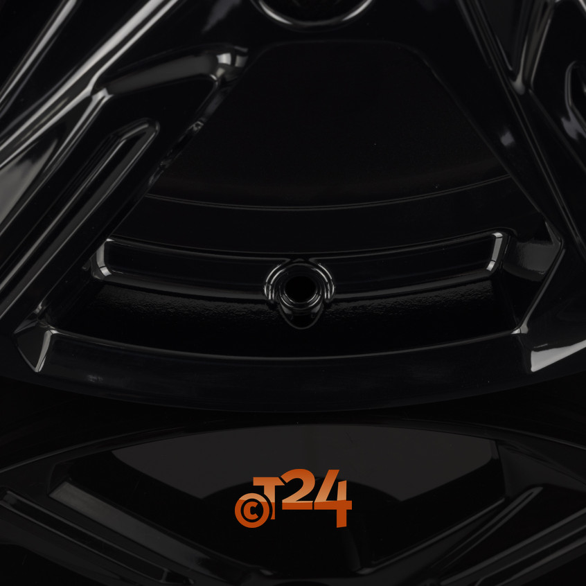 XE1|Black Glossy 18