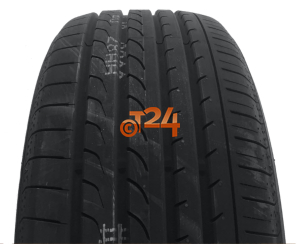 YOKOHAMA RV-02  245/40 R20 99 W